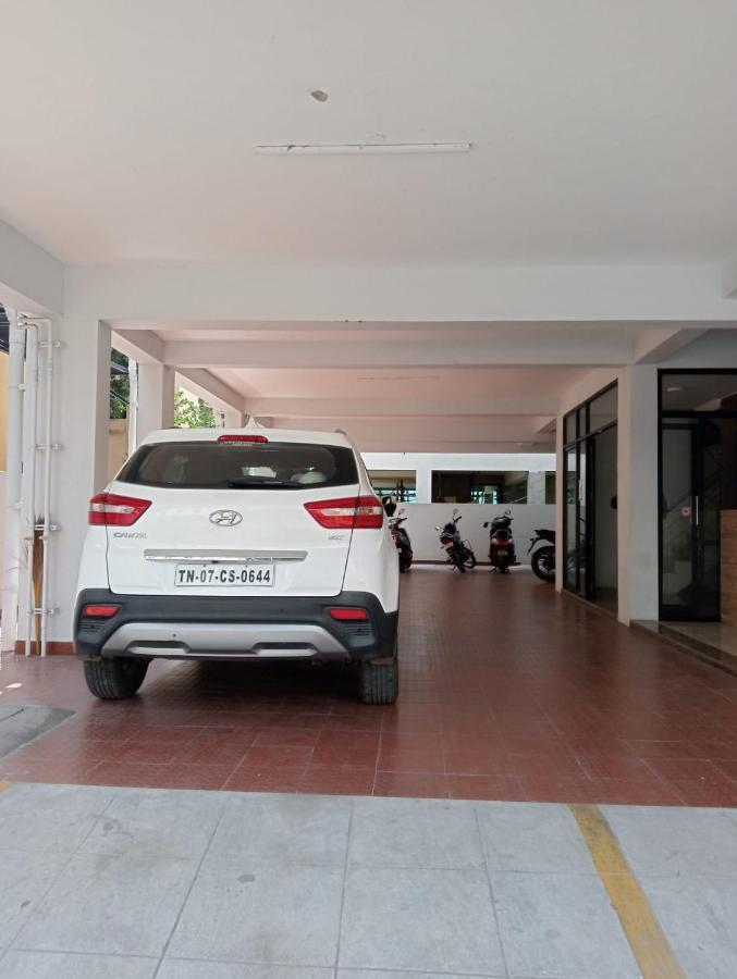 Season 4 Residences - 1bhk Furnished Apartment *